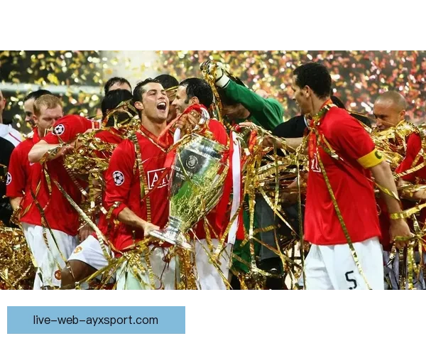 新足球直播聚焦曼联主场红魔巅峰对决全程精彩呈现震撼球迷不容错过 新足球直播聚焦曼联主场红魔巅峰对决全程精彩呈现震撼球迷不容错过